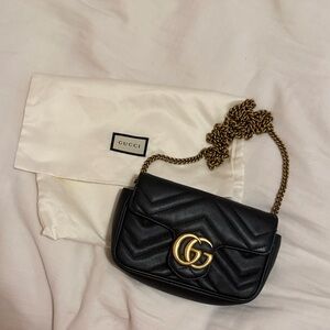 Gucci Black Quilted Crossbody Bag with Gold Chain